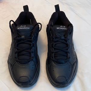 Nike Air Monarch IV shoes